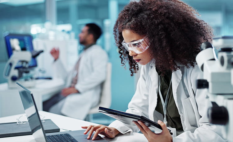 Life Science Lab Technician